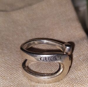 Gucci Silver Modern Spiral Ring